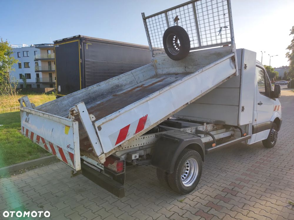 Mercedes-Benz Sprinter - 3