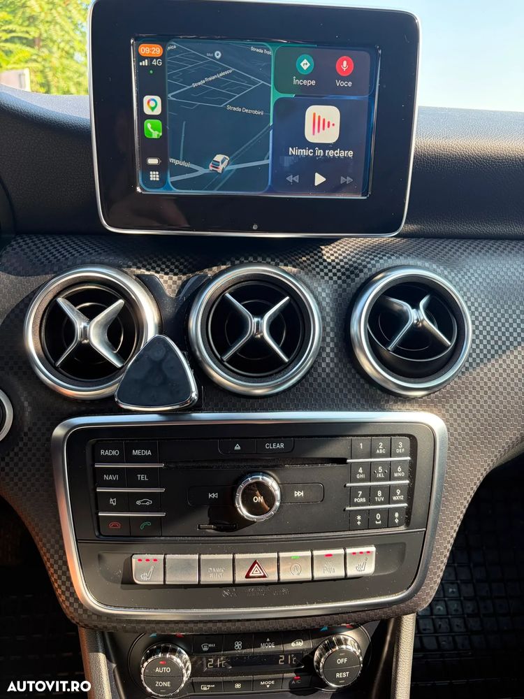 Mercedes-Benz A 200 d 7G-DCT - 5