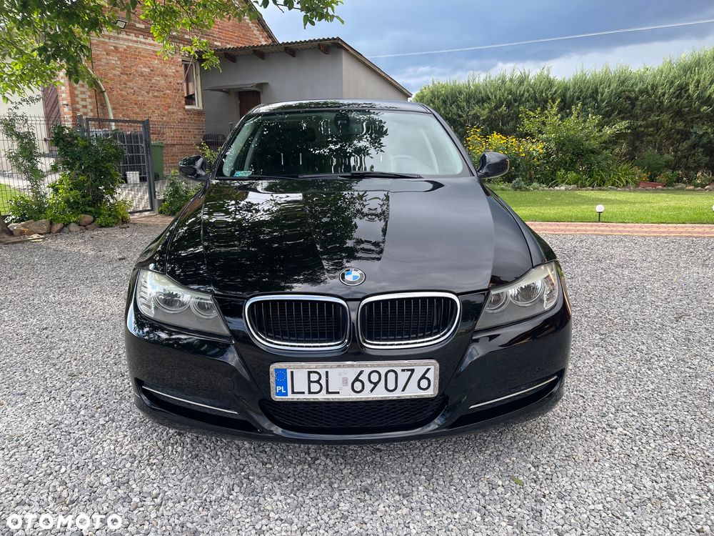 BMW Seria 3 320d - 5