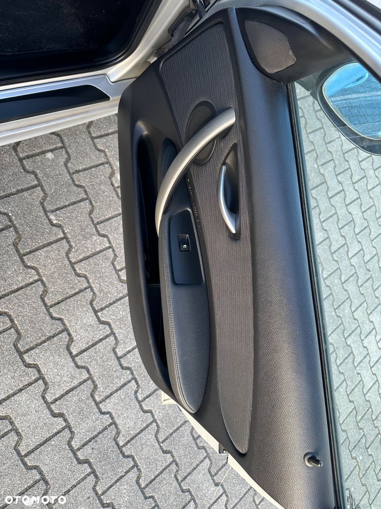 BMW Seria 1 118d DPF - 9
