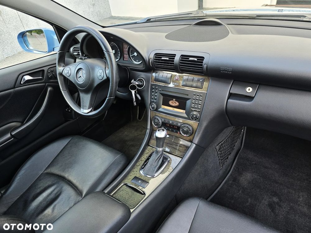 Mercedes-Benz CLC 250 7G-TRONIC Special Edition - 17