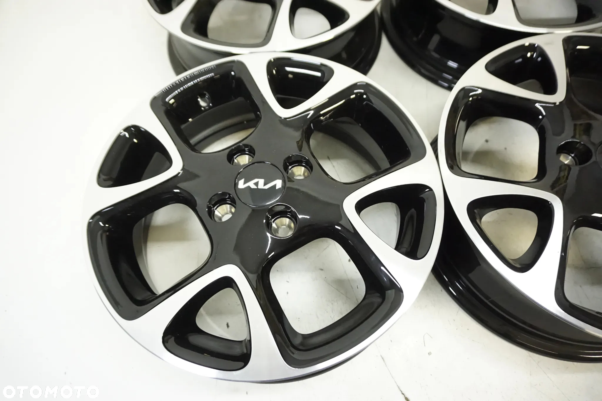 Felgi Aluminiowe 15 Kia Picanto Rio 4X100 NOWE - 5