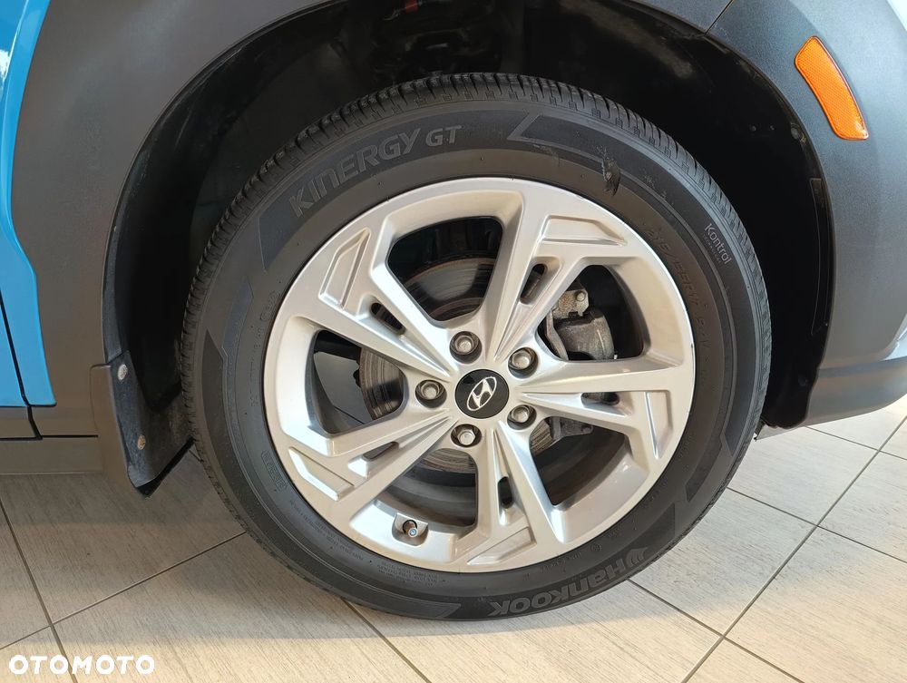 Hyundai Kona - 25