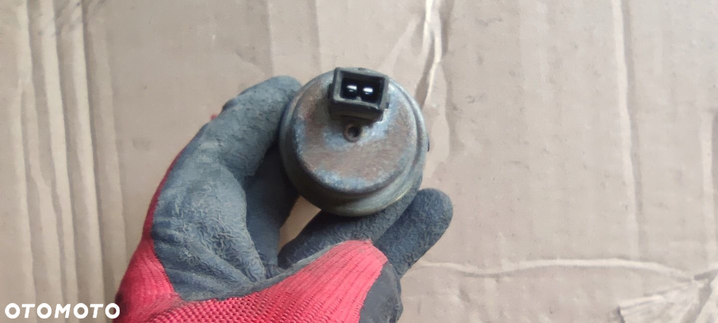 ZAWÓR CIŚNIENIA AUDI 80 90 100 A6 2.3 034906283C - 7