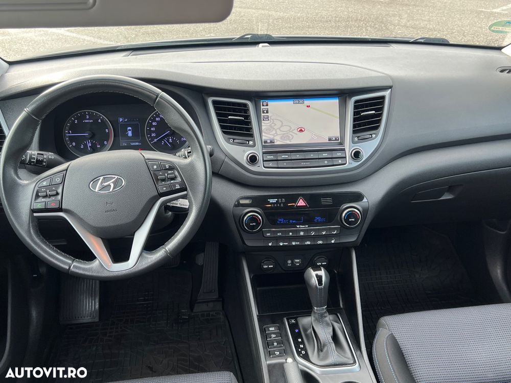 Hyundai Tucson blue 1.7 CRDi 2WD DCT Premium - 7