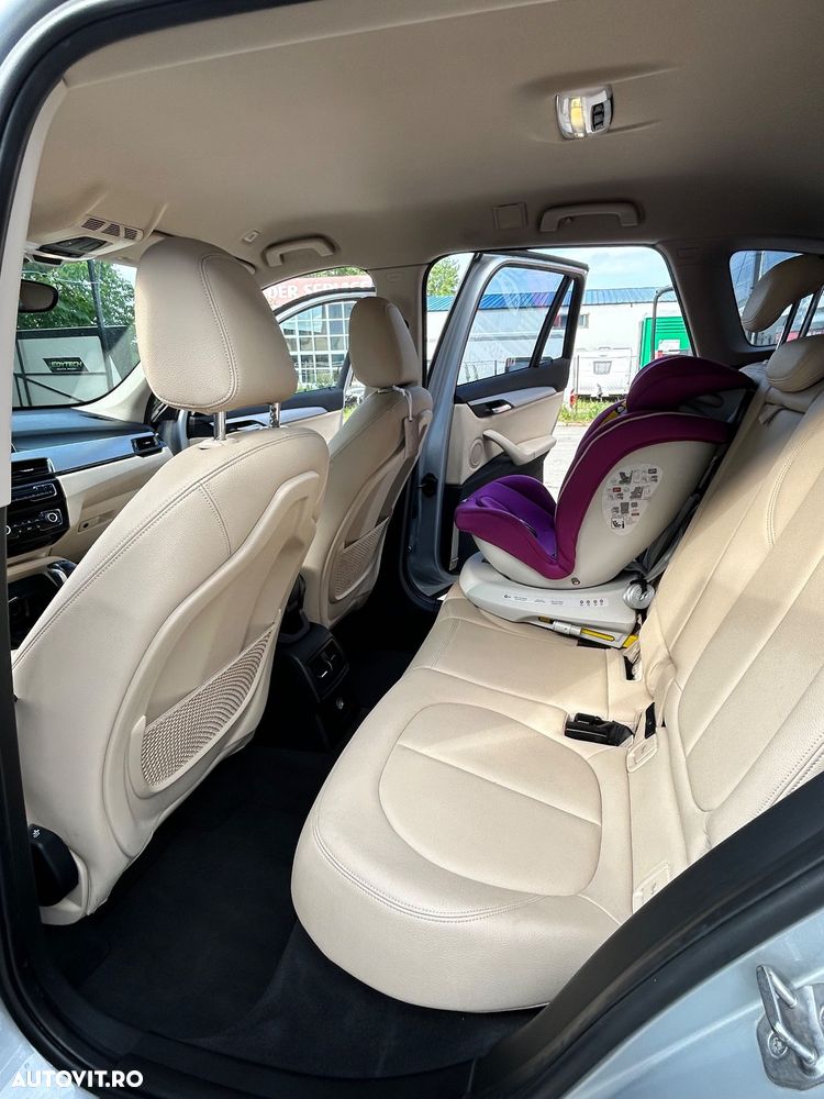 BMW X1 sDrive18d Aut. xLine - 19