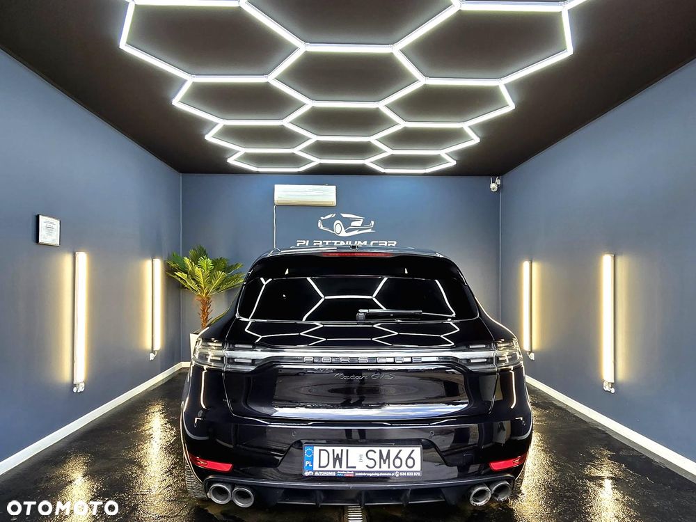 Porsche Macan GTS - 31