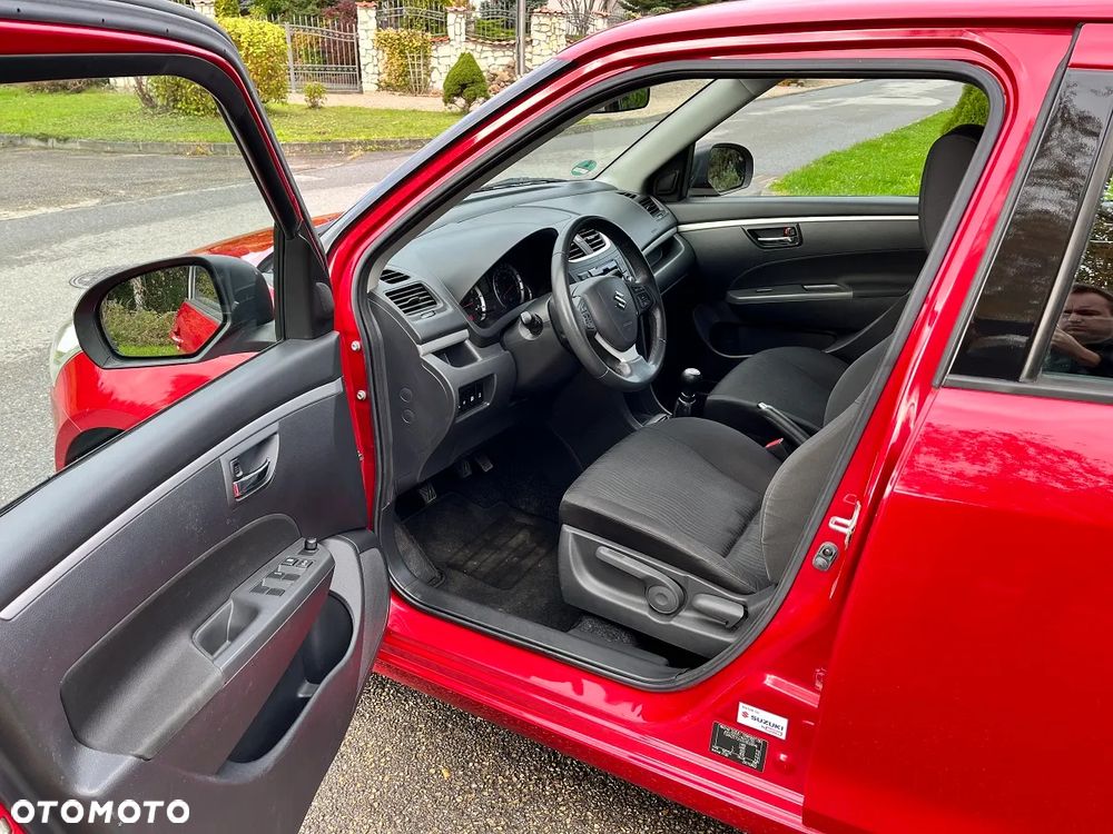 Suzuki Swift 1.2 Comfort Plus - 10