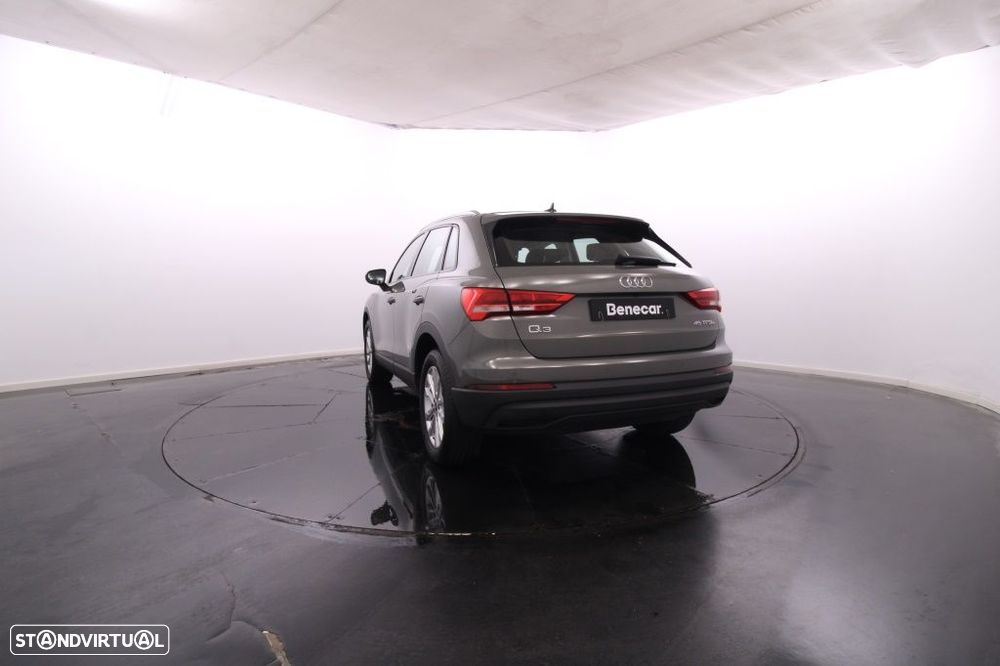 Audi Q3 Sportback 45 TFSIe S tronic - 6