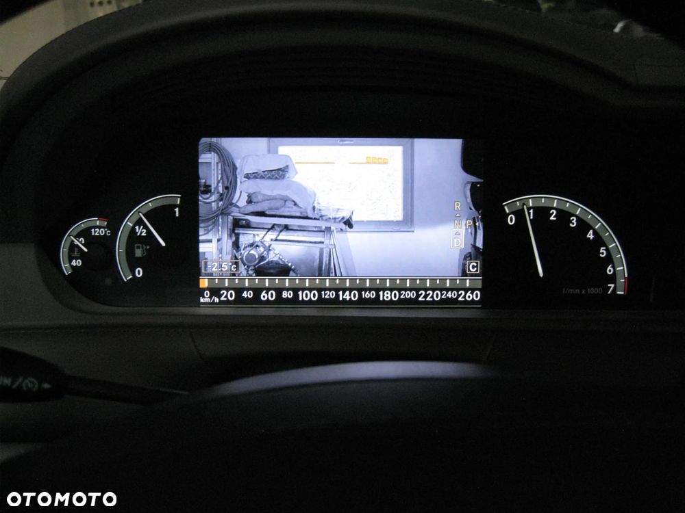 Mercedes-Benz CL 500 7G-TRONIC - 22