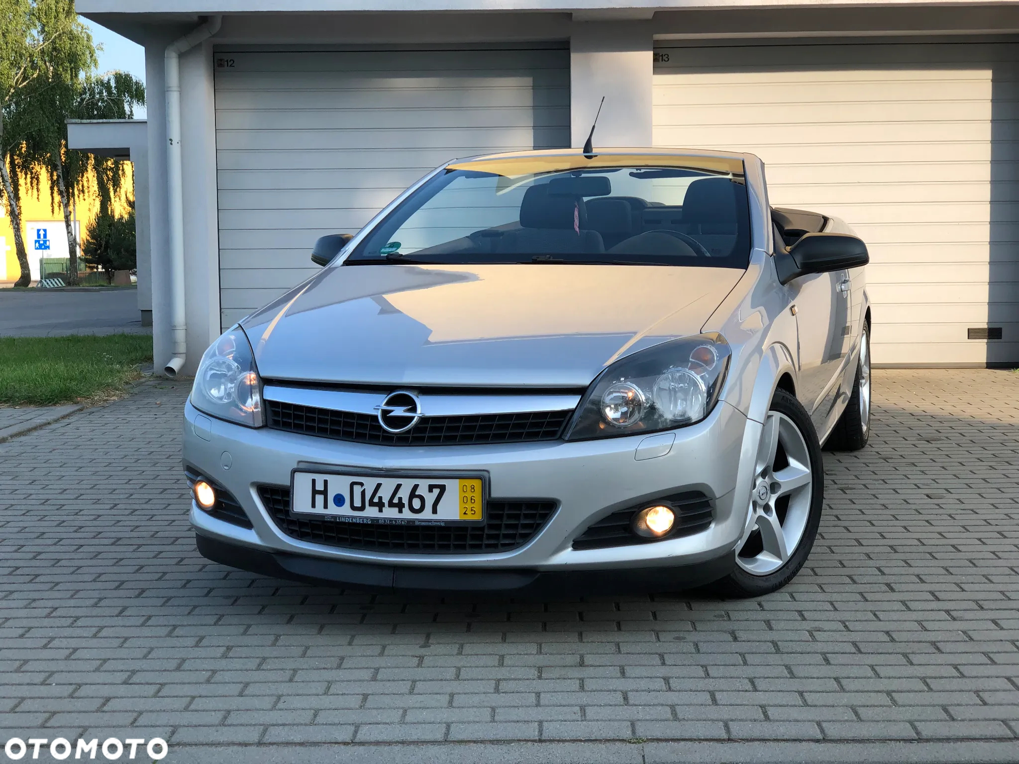 Opel Astra Twin Top 2.0 Turbo Edition - 8
