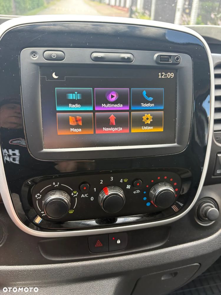Renault Trafic - 24