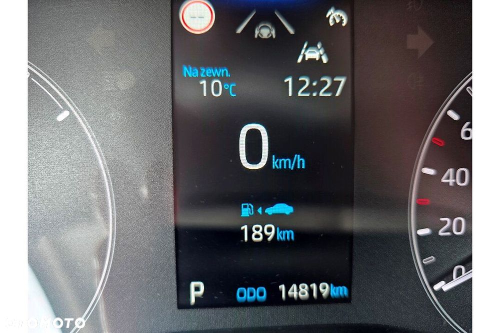 Mazda 2 Hybrid - 25