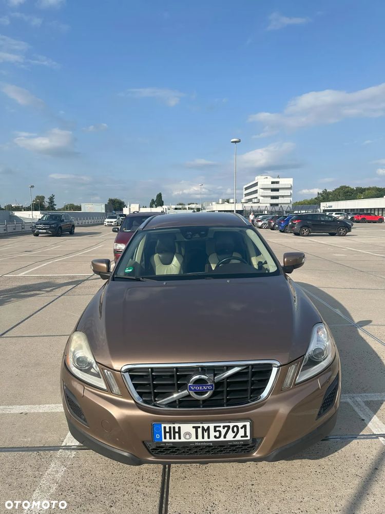 Volvo XC 60 D5 AWD Summum - 8