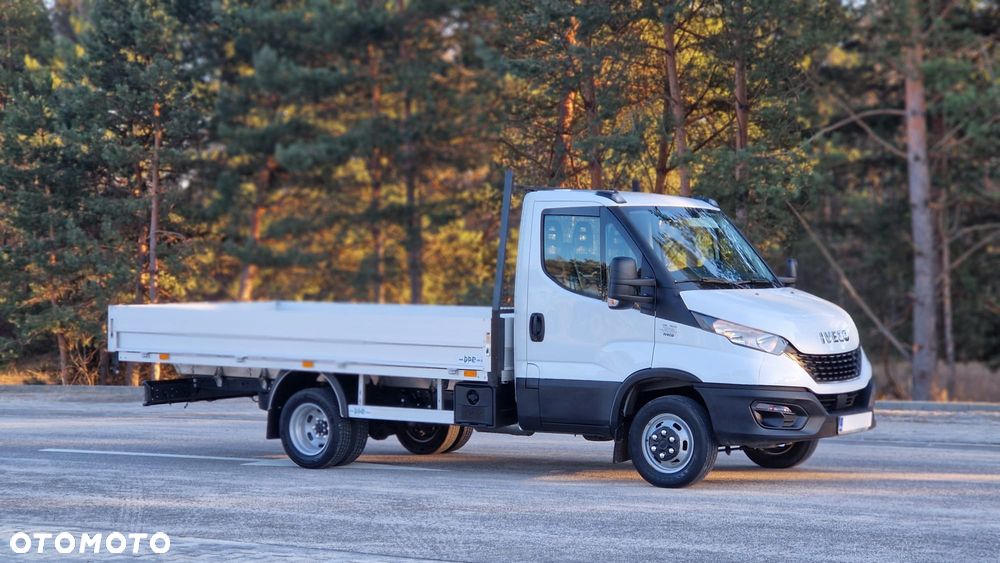 Iveco DAILY 3.0 180KM 35C18❗❗ NOWY MODEL / ZABUDOWA 8EP / SKRZYNIA OTWARTA DPR / PLATFORMA / SKRZYNIA MANUALNA / BLIŹNIAKI / BURTY 40CM / SERWIS ASO / SALON POLSKA / 35C15 50C15 35C18❗❗ - 11