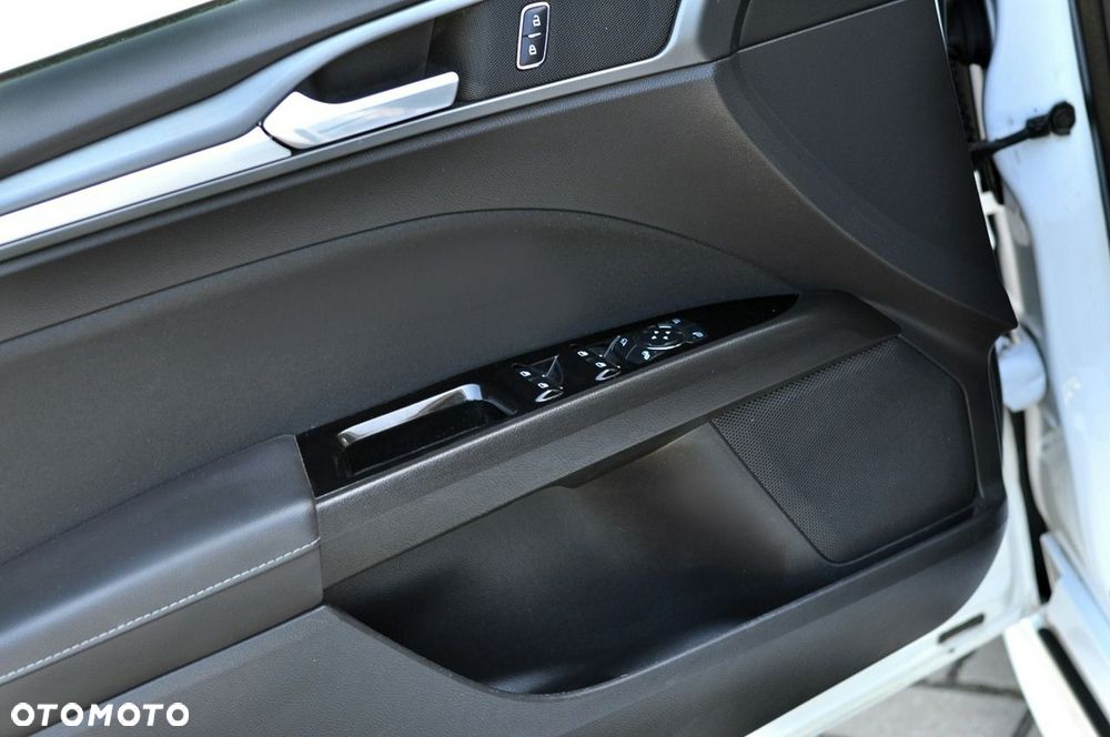 Ford Mondeo 2.0 TDCi ST-Line - 5