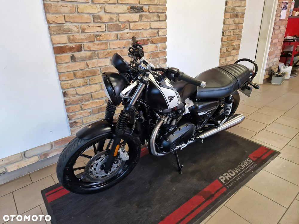 Triumph Speed Twin - 8