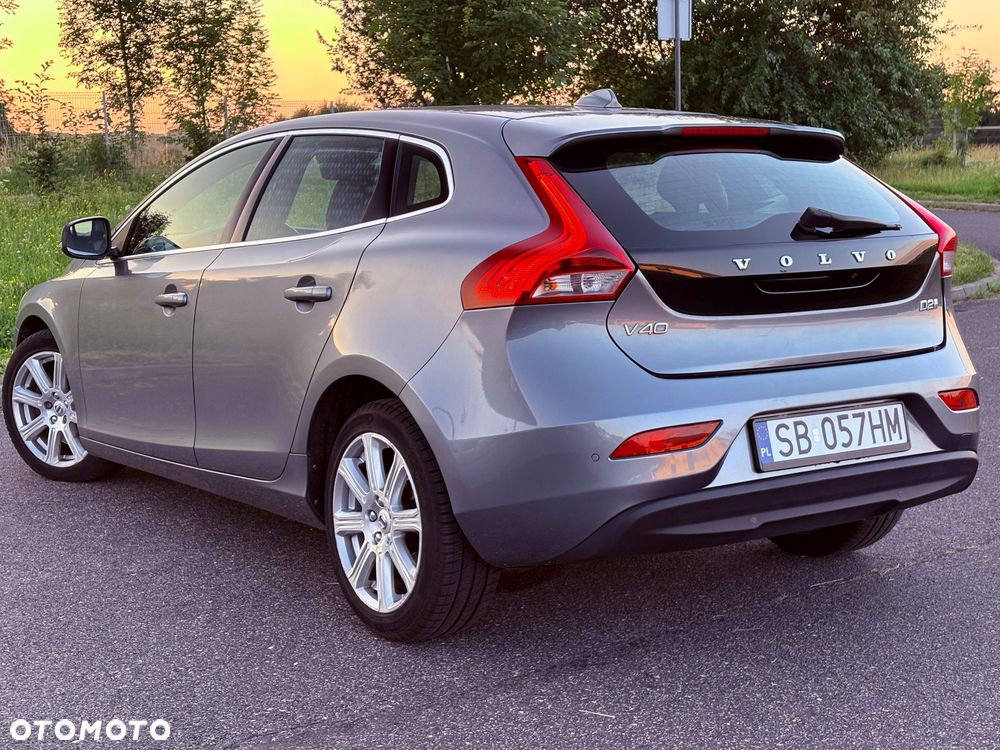 Volvo V40 D2 Geartronic Inscription - 10