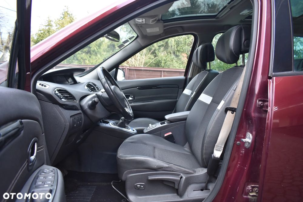 Renault Scenic Energy dCi 130 Start & Stop Bose Edition - 13