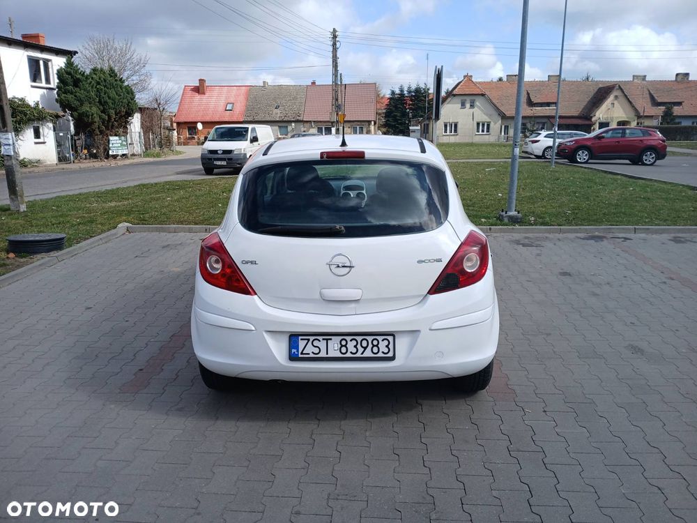 Opel Corsa 1.3 CDTI Essentia - 4