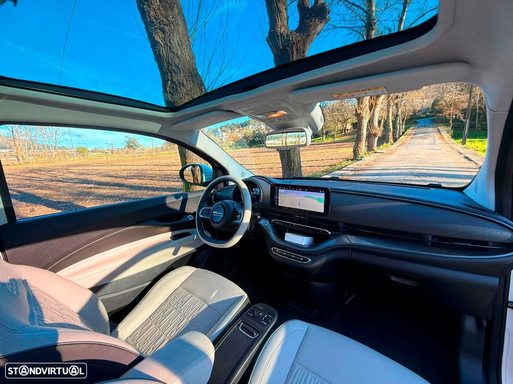 Fiat 500e La Prima - 13