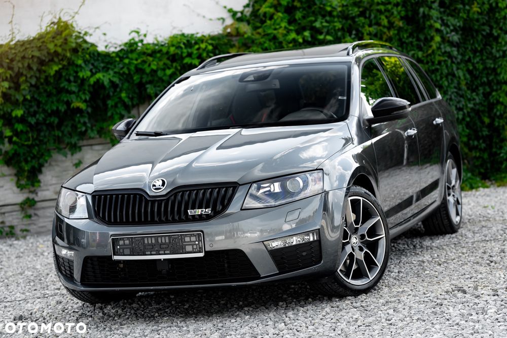 Skoda Octavia 2.0 TSI (Green tec) DSG RS - 9