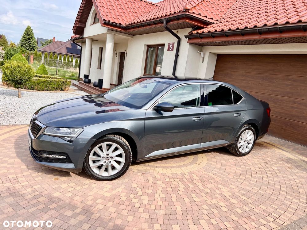 Skoda Superb ver-2-0-tdi-scr-ambition-dsg - 16