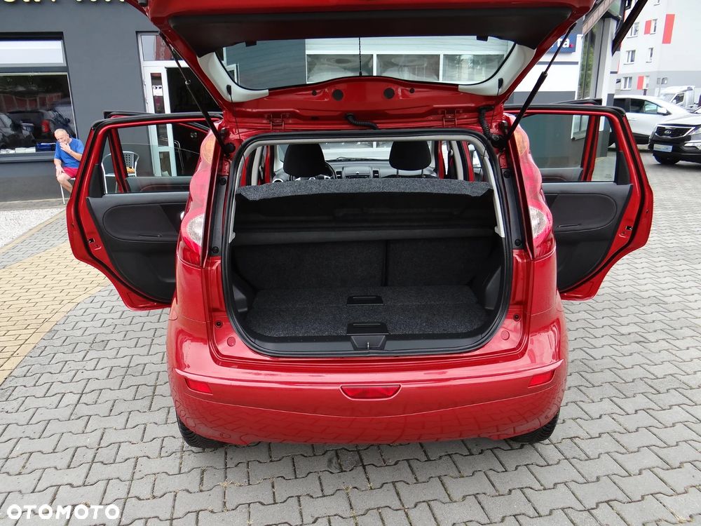 Nissan Note 1.6 Tekna - 19