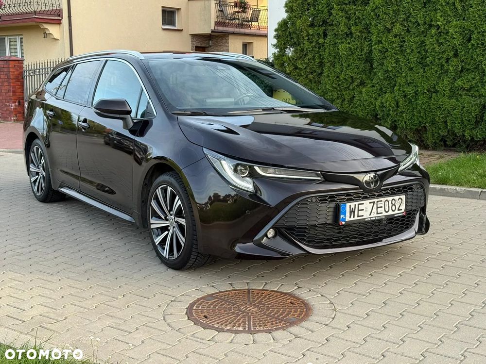 Toyota Corolla 1.8 Hybrid Executive - 6