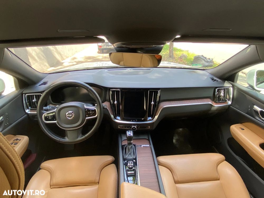 Volvo V60 V60CC D4 AWD Momentum Pro - 6