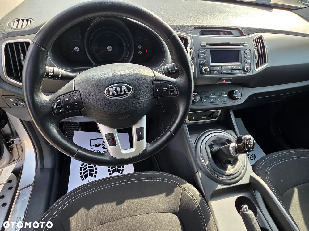 Kia Sportage 1.7 CRDI 2WD Attract - 18