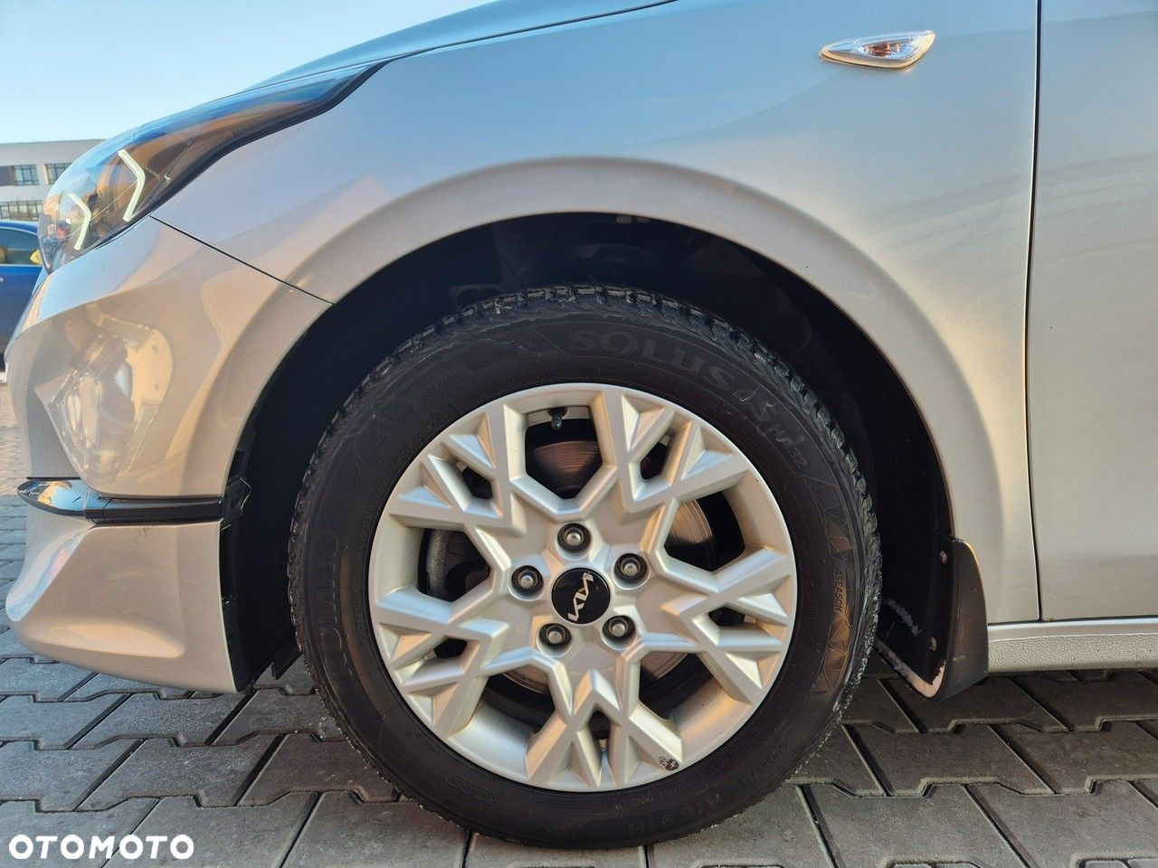 Kia Ceed - 11