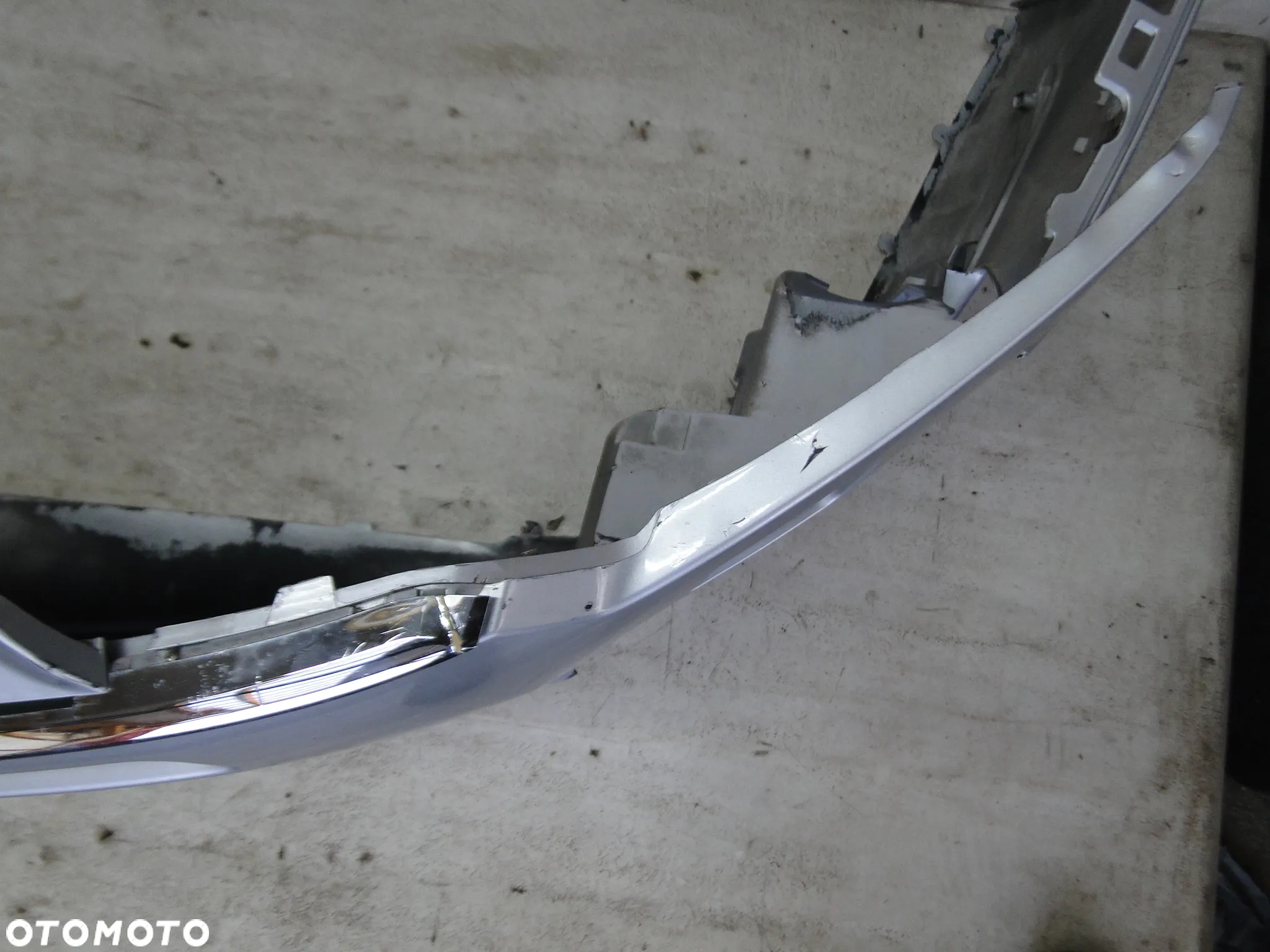 CITROEN C5 III 3 X7 ZDERZAK PRZÓD PRZEDNI - 23