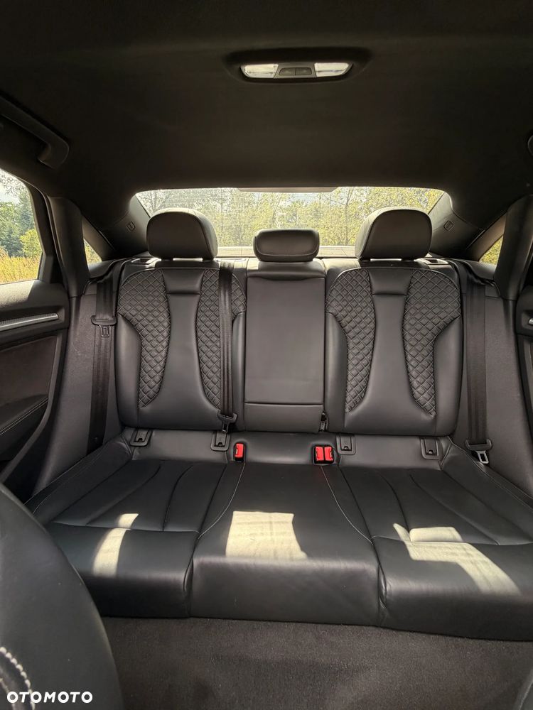Audi RS3 Limousine - 29