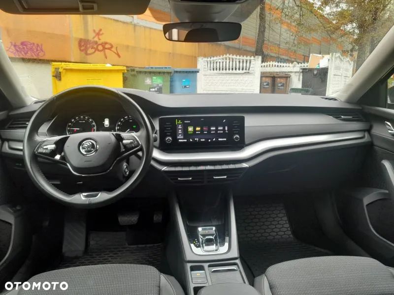 Skoda Octavia 2.0 TDI Ambition DSG - 17