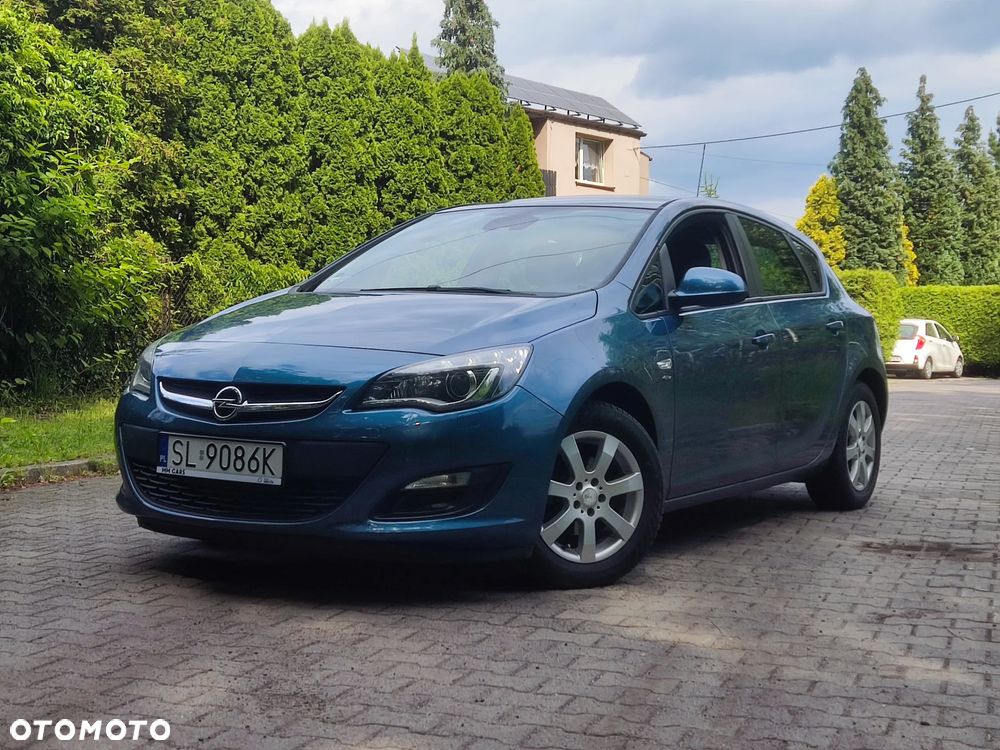 Opel Astra 1.4 Turbo - 2