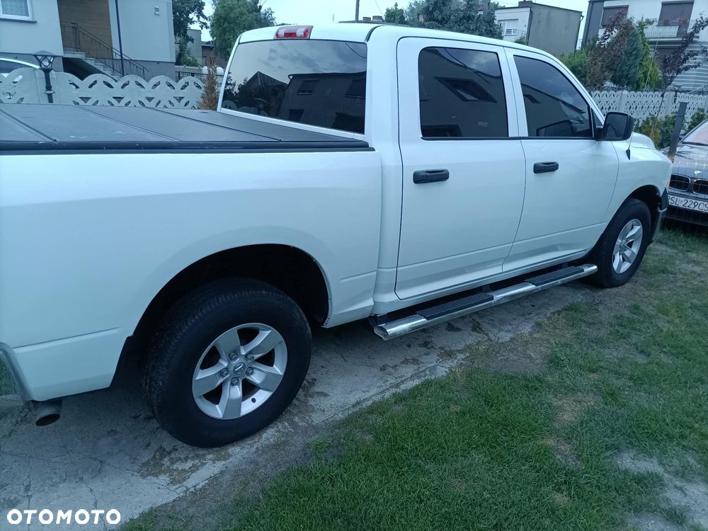Dodge RAM - 4