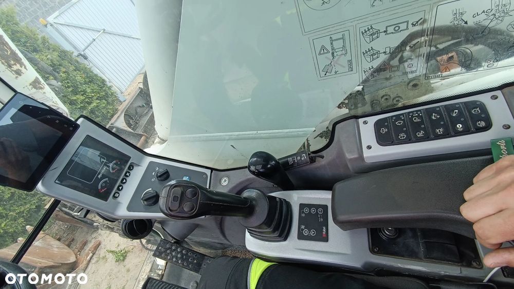 Mecalac Koparka Mecalac 714 MW od właściciela, w ciągłej eksploatacji. Brutto z 23% - 6
