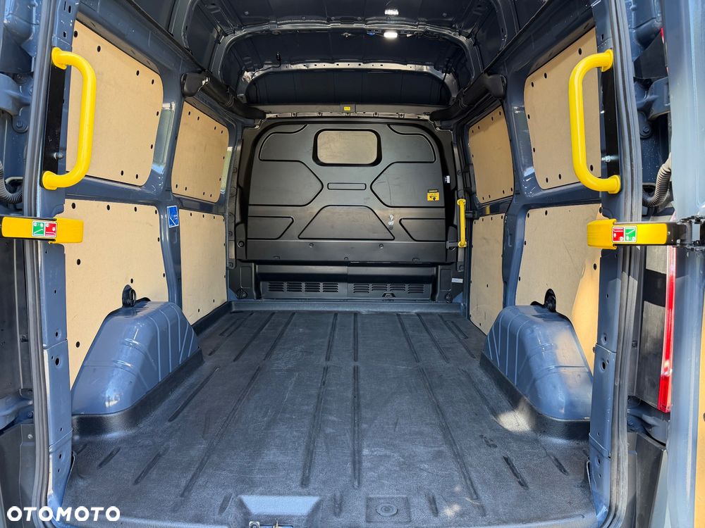 Ford Transit Custom - 11