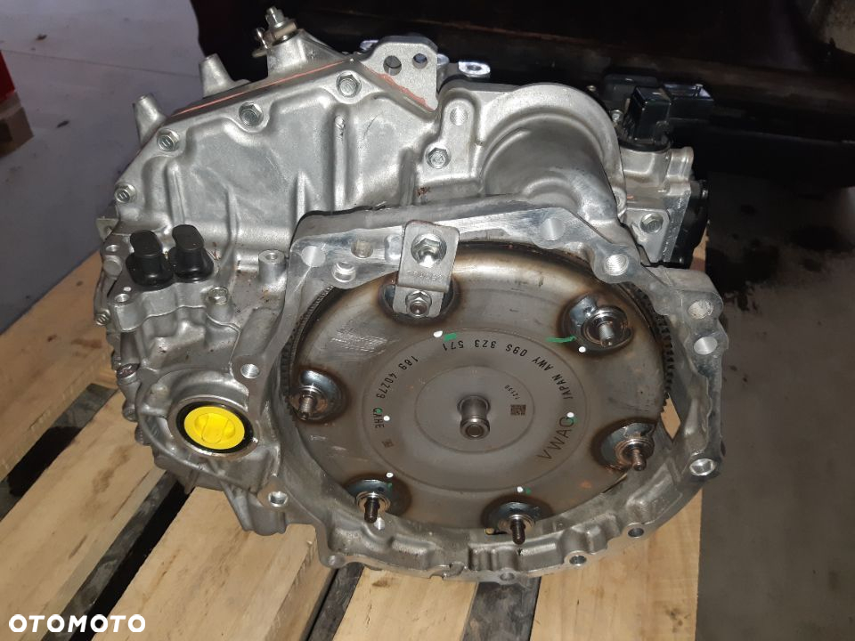 SKRZYNIA BIEGÓW VOLKSWAGEN JETTA 1.4 09S300035A RZE - 2