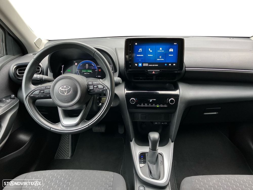 Toyota Yaris Cross 1.5 HDF Comfort Plus - 17