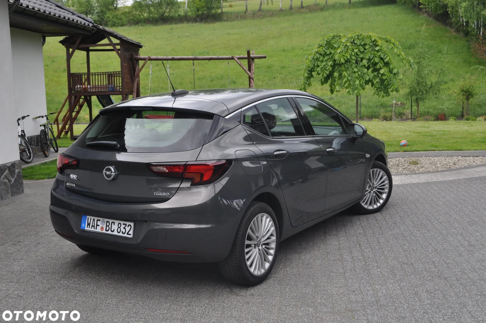 Opel Astra 1.4 Turbo Start/Stop Innovation - 11