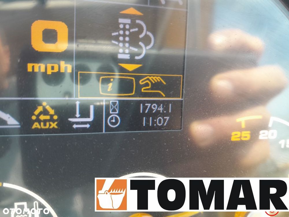 JCB 535-125 HI VIZ - 22