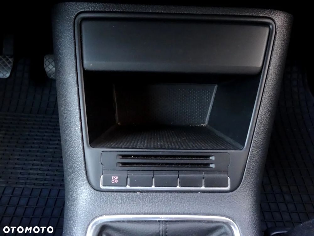 Volkswagen Tiguan - 29