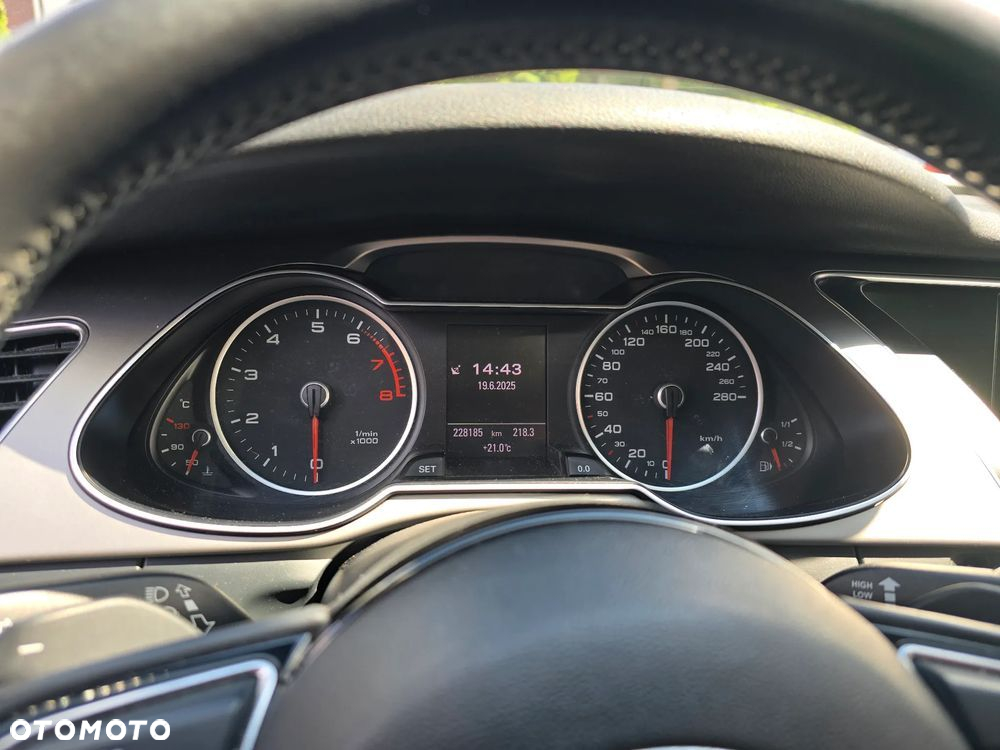 Audi A4 Allroad 2.0 TFSI Quattro S tronic - 10