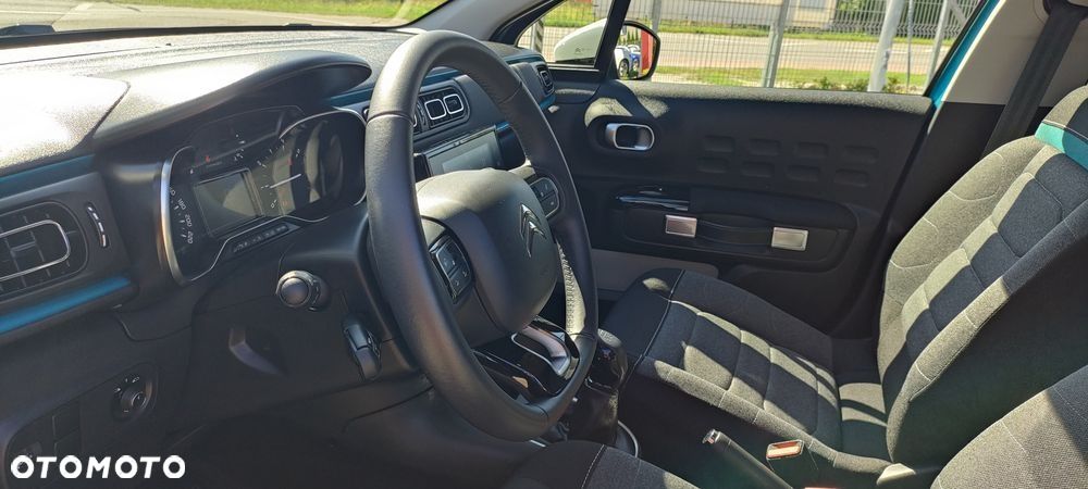 Citroën C3 1.2 PureTech Shine - 22