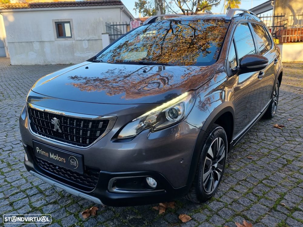 Peugeot 2008 1.2 PureTech Allure - 17