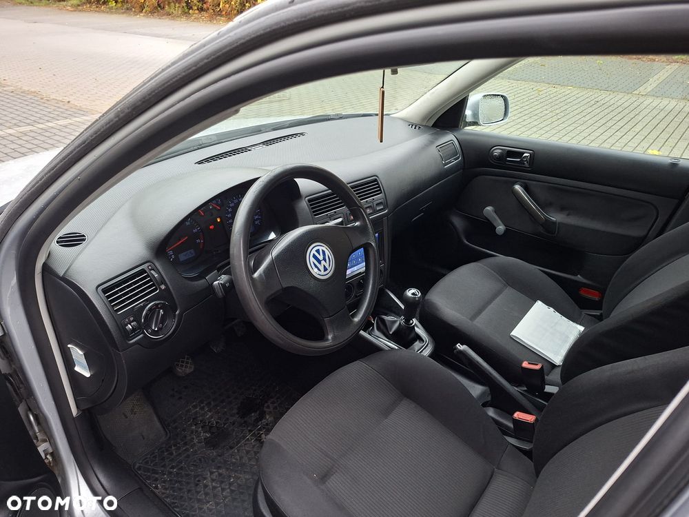 Volkswagen Bora - 11