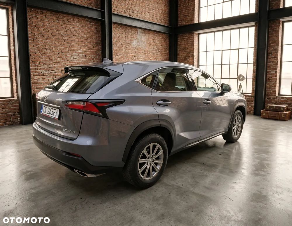Lexus NX 200t Comfort AWD - 8