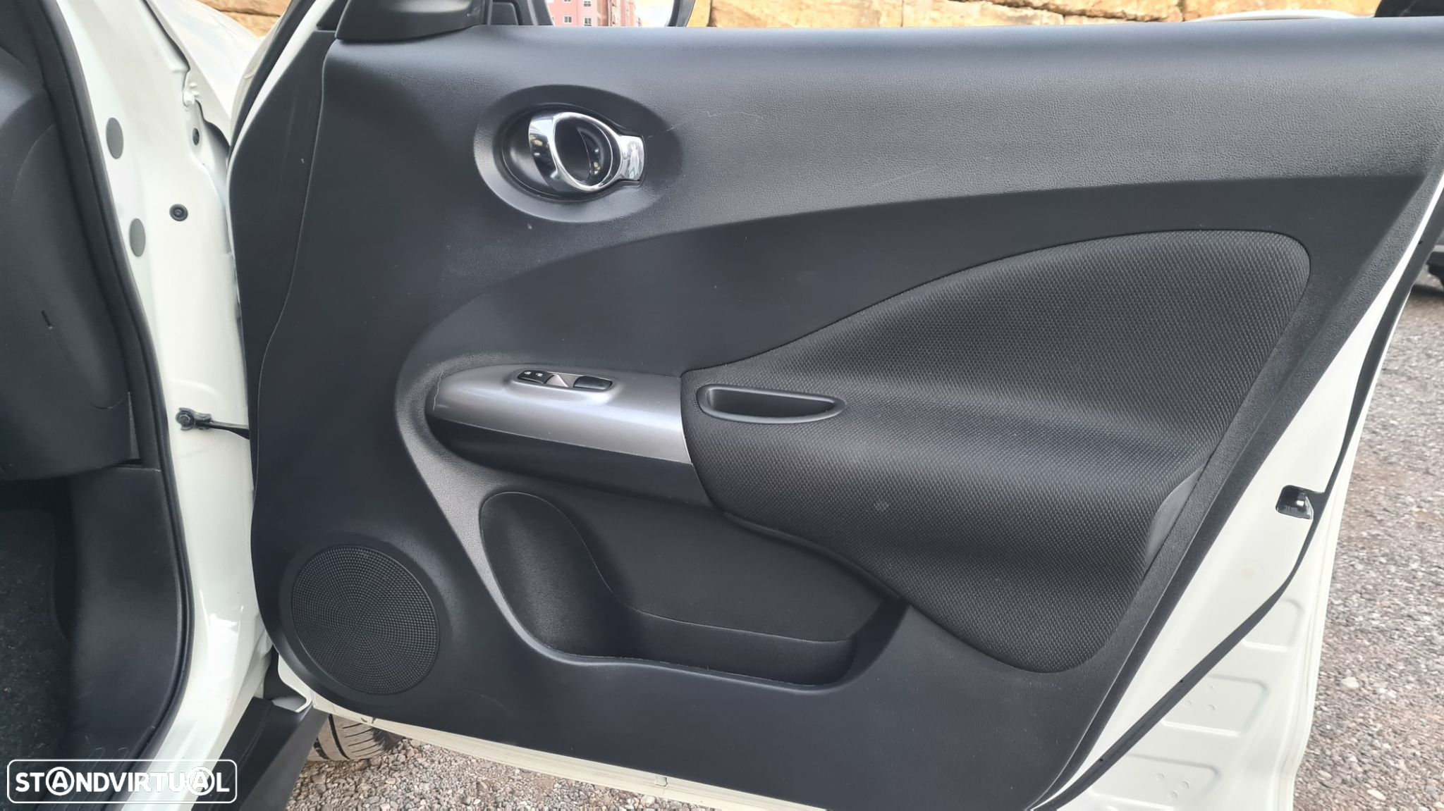 Nissan Juke 1.5 dCi Acenta Connect - 32